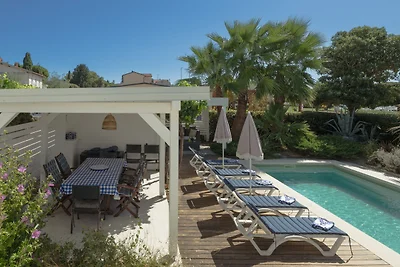Villa La Vidas by Villas Guide