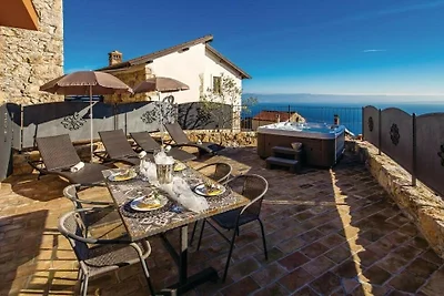 Holiday home Zora with whirpool by Villas...