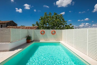 Villa GF25 by Villas Guide