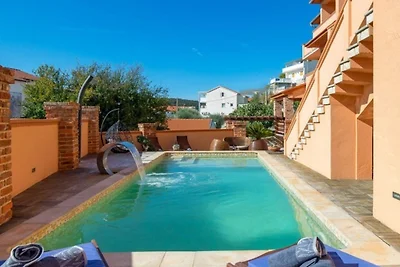 Luxury Villa Mer pool apartman by Villas...