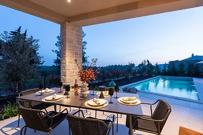 Villa Caruso by Villas Guide