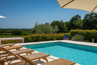 Villa Curitico by Villas Guide