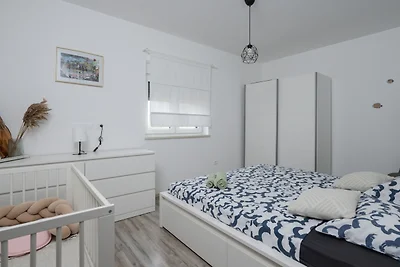 Holiday Home Lara's Oasis by Villas Guide