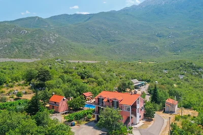 Villa Stipe - Makarska by Villas Guide