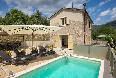 Villa Casa Mavretici by Villas Guide