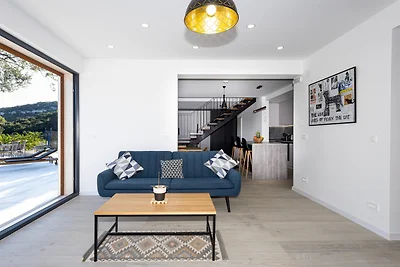 Villa Teuta by Villas Guide