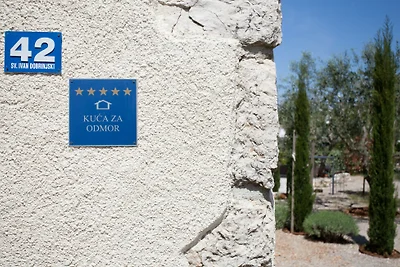 Cypress & Olive House by Villas Guide