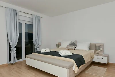 Villa Neda Imotski-Makarska by Villas Guide