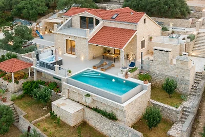 Villa Brig by Villas Guide