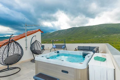 Star Hill - Makarska by Villas Guide