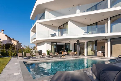 Villa Aruna by Villas Guide