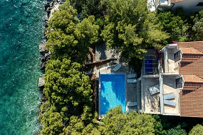 Waterfront Villa Dora by Villas Guide