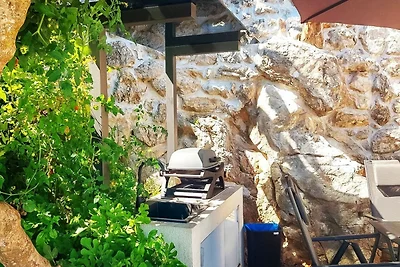 Villa Eduarda pool&whirpool by Villas Guide