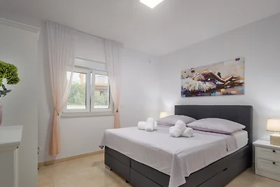 Villa Shaula 2 by Villas Guide