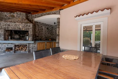 Villa Mihaela by Villas Guide