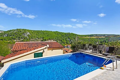 Villa Vista by Villas Guide