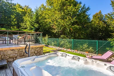 Holiday Home Villa Rosemary by Villas Guide