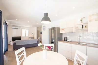 MAB Sweet Home By Villas Guide