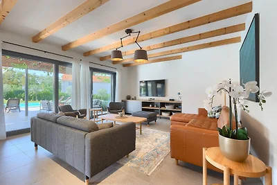Villa Povetica by Villas Guide