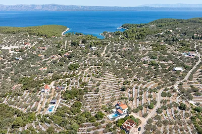 Holiday home Edi by Villas Guide