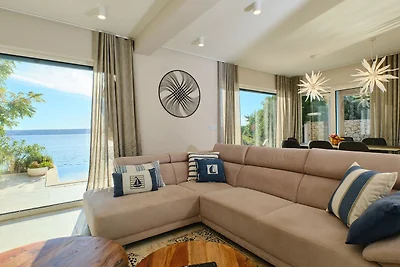 Villa Wind rose by Villas Guide