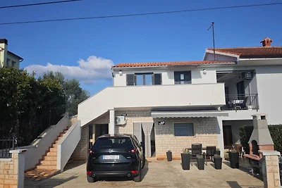Apartment Fuzalo · Relax & BBQ by Villas...