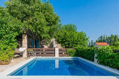 Villa Toni - Makarska by Villas Guide