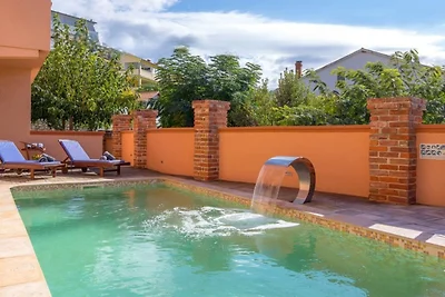 Luxury Villa Mer pool apartman by Villas...