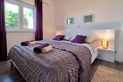 Melone Apartman 2 Dramalj by Villas Guide