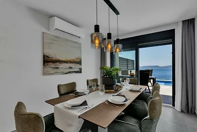 Villa Smilje by Villas Guide