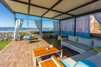 Holiday Home Legara with pool by Villas Guide