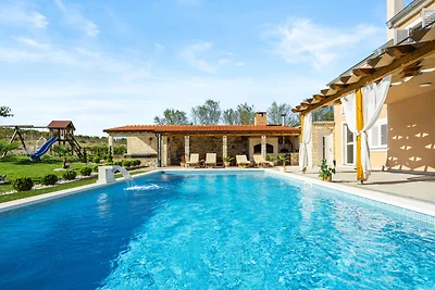 Villa Pleter by Villas Guide