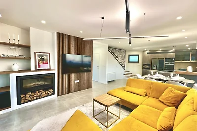 Villa Palazzo Blue by Villas Guide