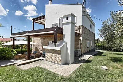 Holiday home Srecko by Villas Guide