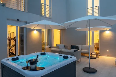 VILLA MON AMOUR by Villas Guide