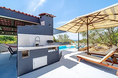 Holiday home Edi by Villas Guide