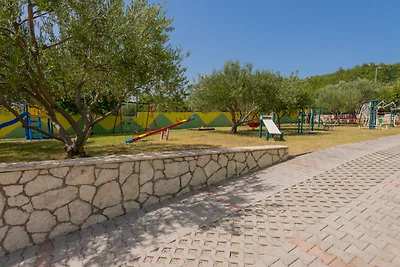 Villa Popovica Dvori by Villas Guide