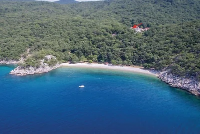 Villa Imortele aria with pool by Villas Guide
