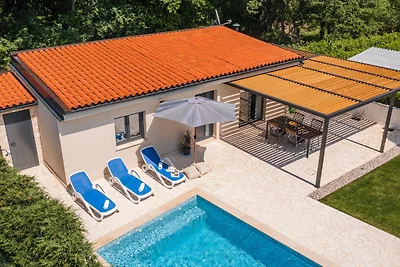 Villa Lakora by Villas Guide