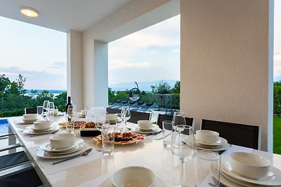 Villa Zarra by Villas Guide