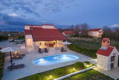 Villa Olive-Privlaka by Villas Guide