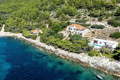 Waterfront House Arnet by Villas Guide