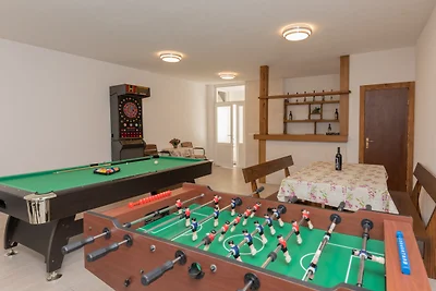 Villa Šestic-Makarska by Villas Guide