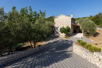 Country house Maslina by Villas Guide