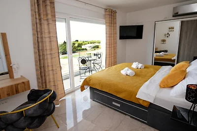 Villa Paula by Villas Guide