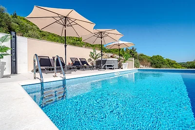 Holiday house VIRA by Villas Guide