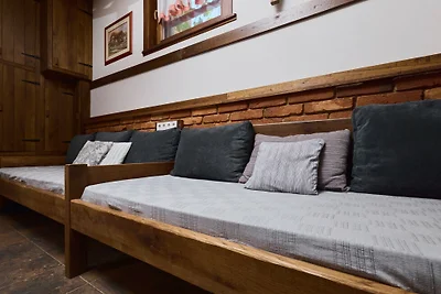 Holiday Home Blackrock Siscia by Villas Guide