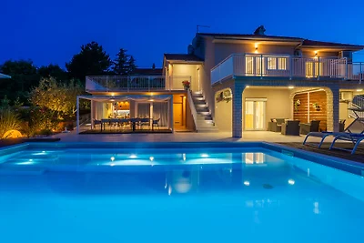 Vila Oleander - Malinska by Villas Guide