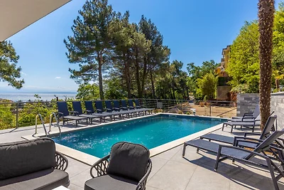 Villa Magica by Villas Guide