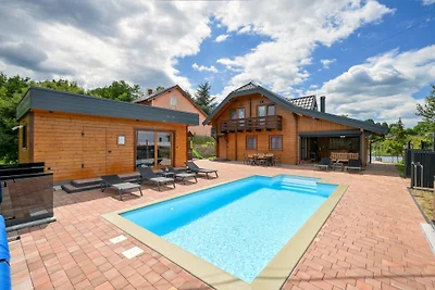 Villa Luna - Ludbreg by Villas Guide